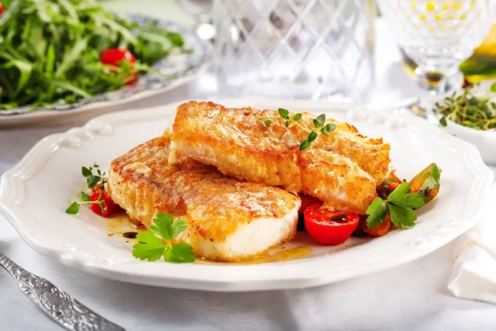 5 pratos leves com frango e peixe para a segunda-feira