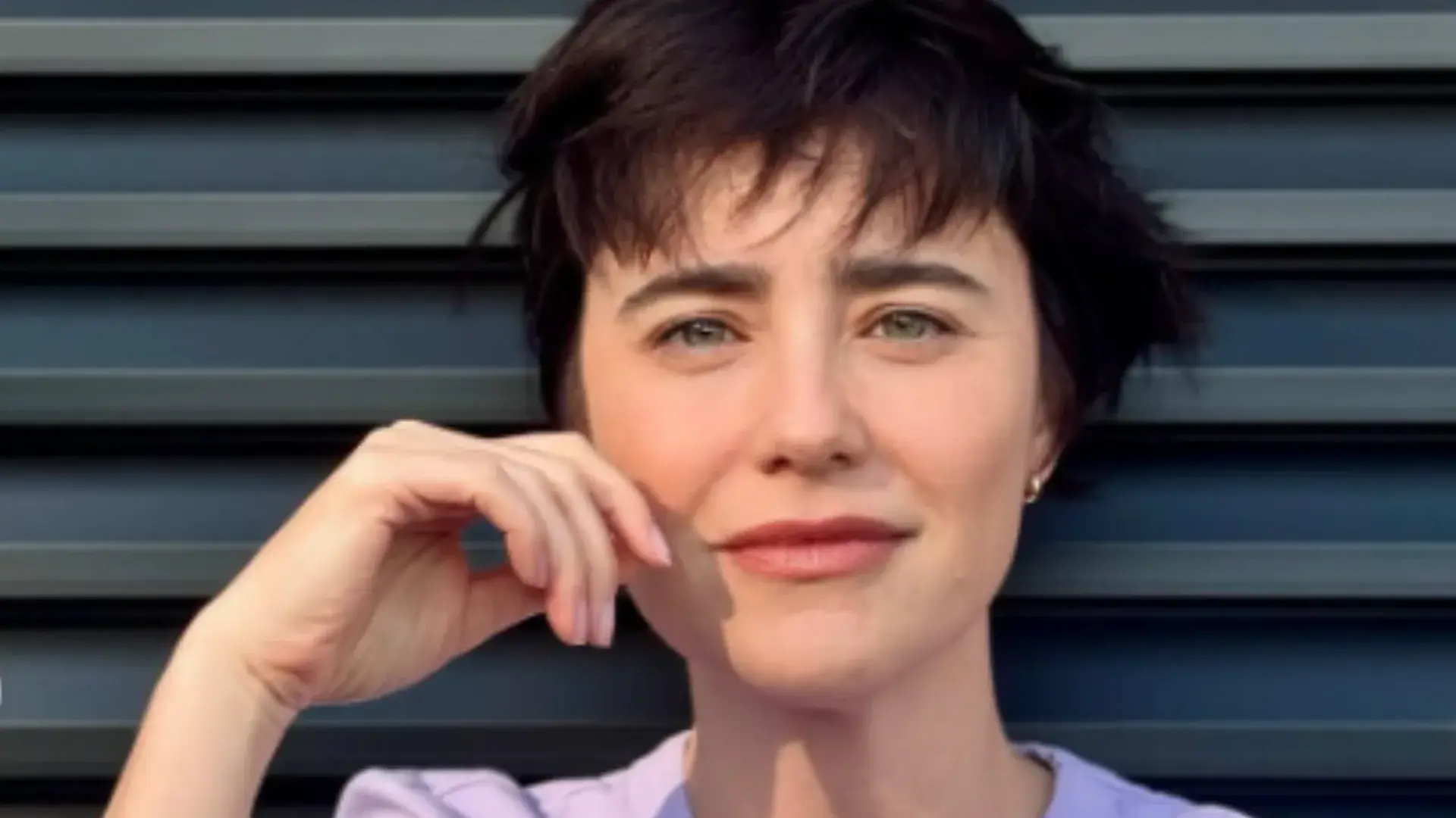 Fernanda Vasconcellos muda o visual para viver vilã em nova novela das 21h da Globo