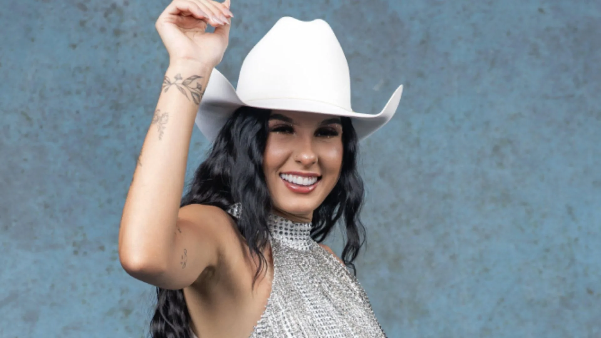 Ana Castela surpreende ao revelar cantores que ouvia na infância