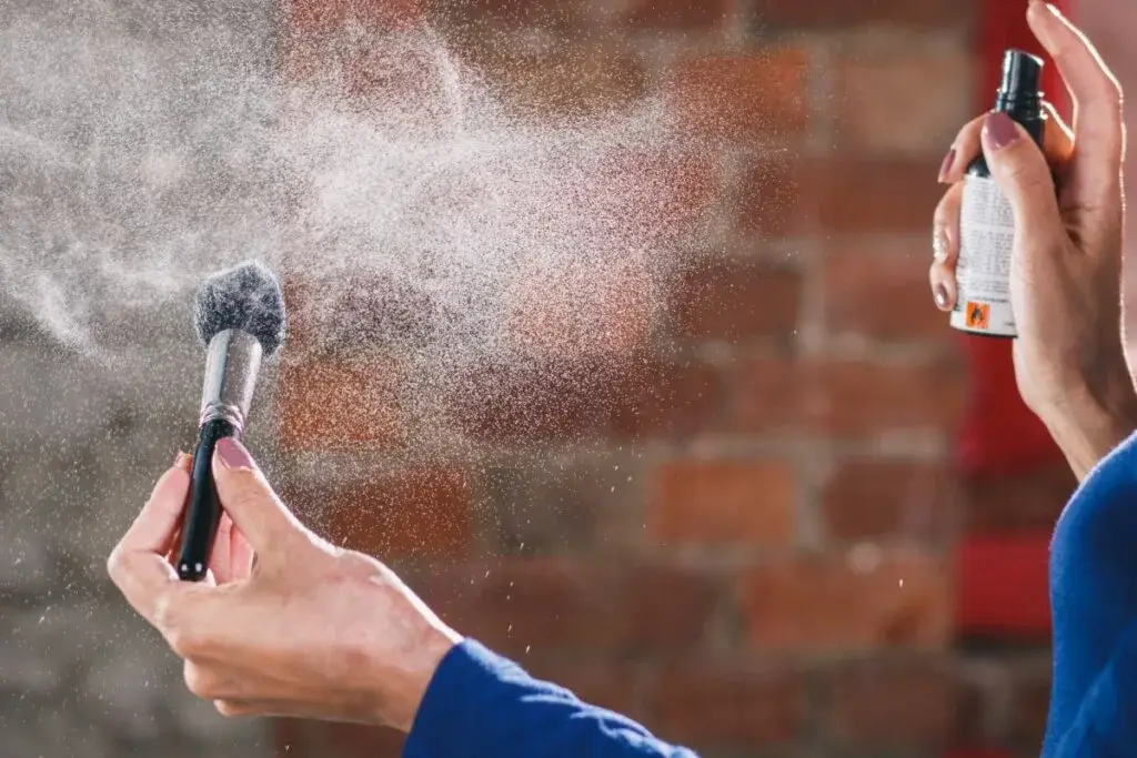 6 dicas para limpar os itens de maquiagem corretamente