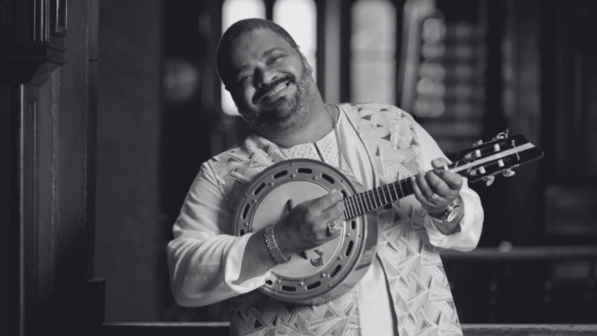 Cantor Arlindo Cruz morre aos 66 anos no Rio de Janeiro