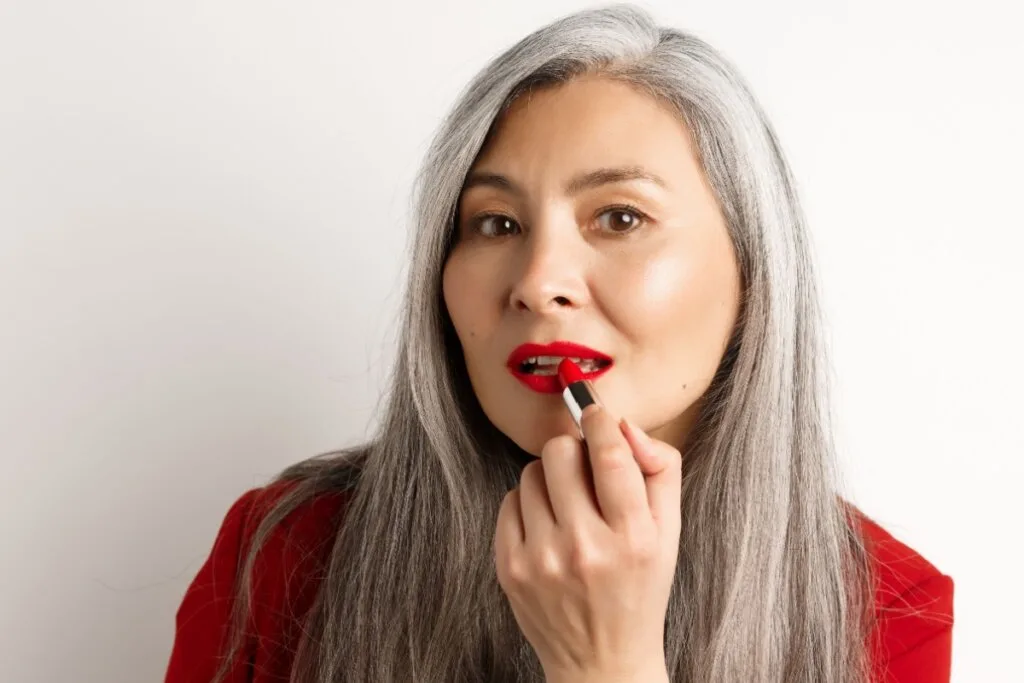 6 passos para sua maquiagem resistir ao frio e à pele seca