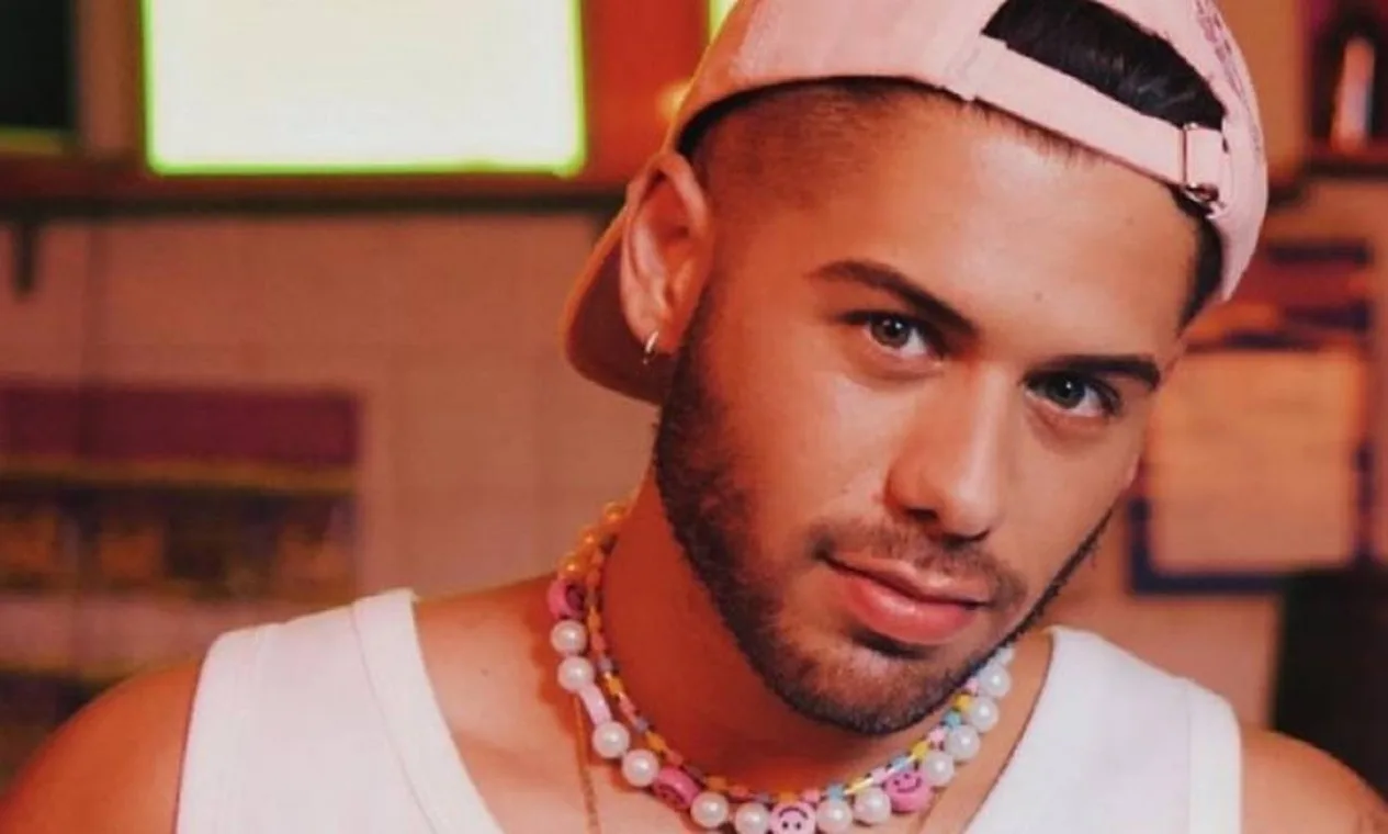 Zé Felipe se posiciona sobre volta com Virginia, segundo Léo Dias