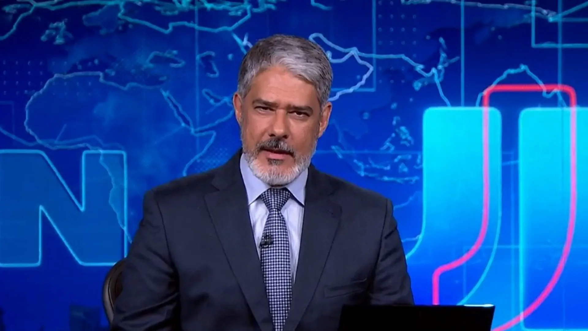 Bonner ironiza Congresso após aprovação da PEC da Blindagem