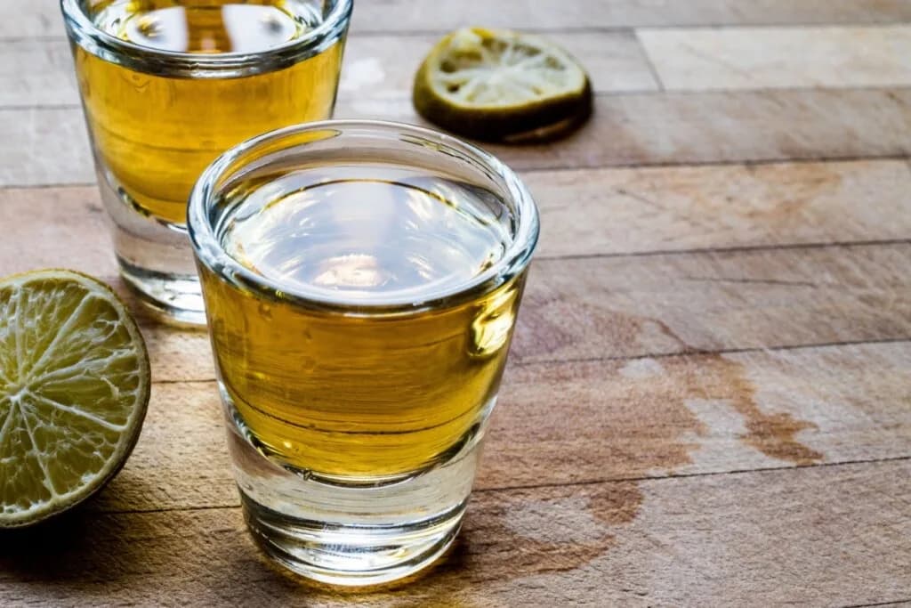 6 tipos de cachaça e como harmonizá-los com comidas