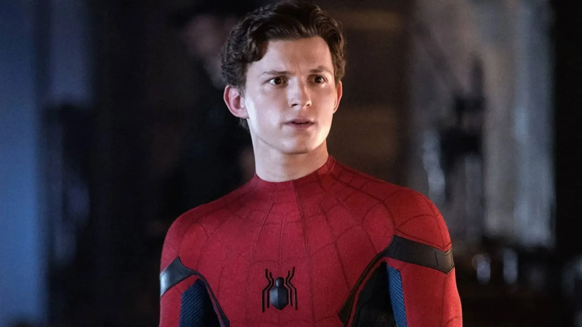 Tom Holland sofre acidente no set do novo Homem-Aranha