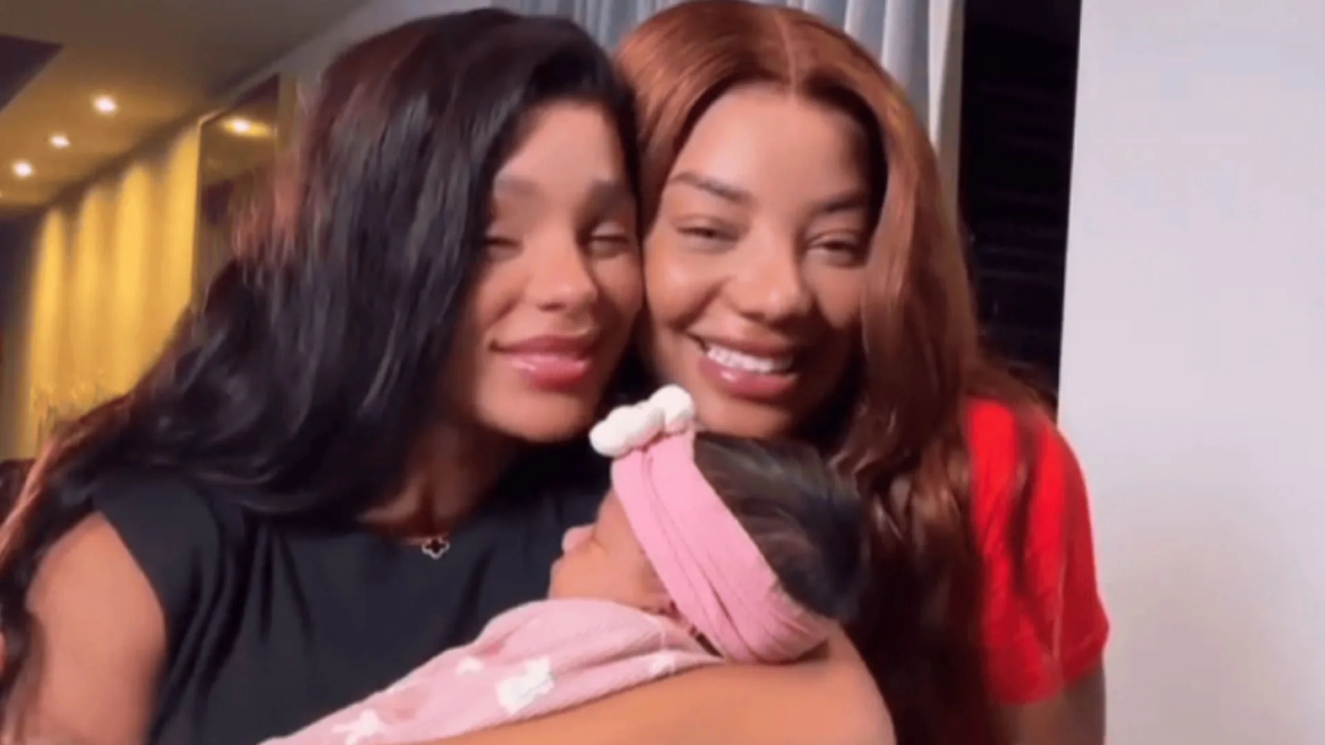 Brunna e Ludmilla celebram 1 ano desde a descoberta da gravidez de Zuri