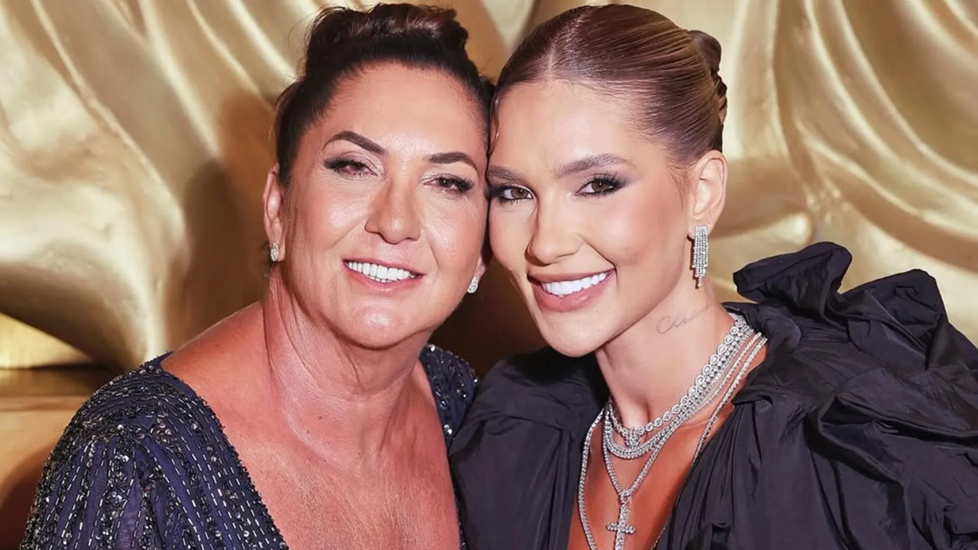 Margareth Serrão mostra casa onde está com os netos em Madri