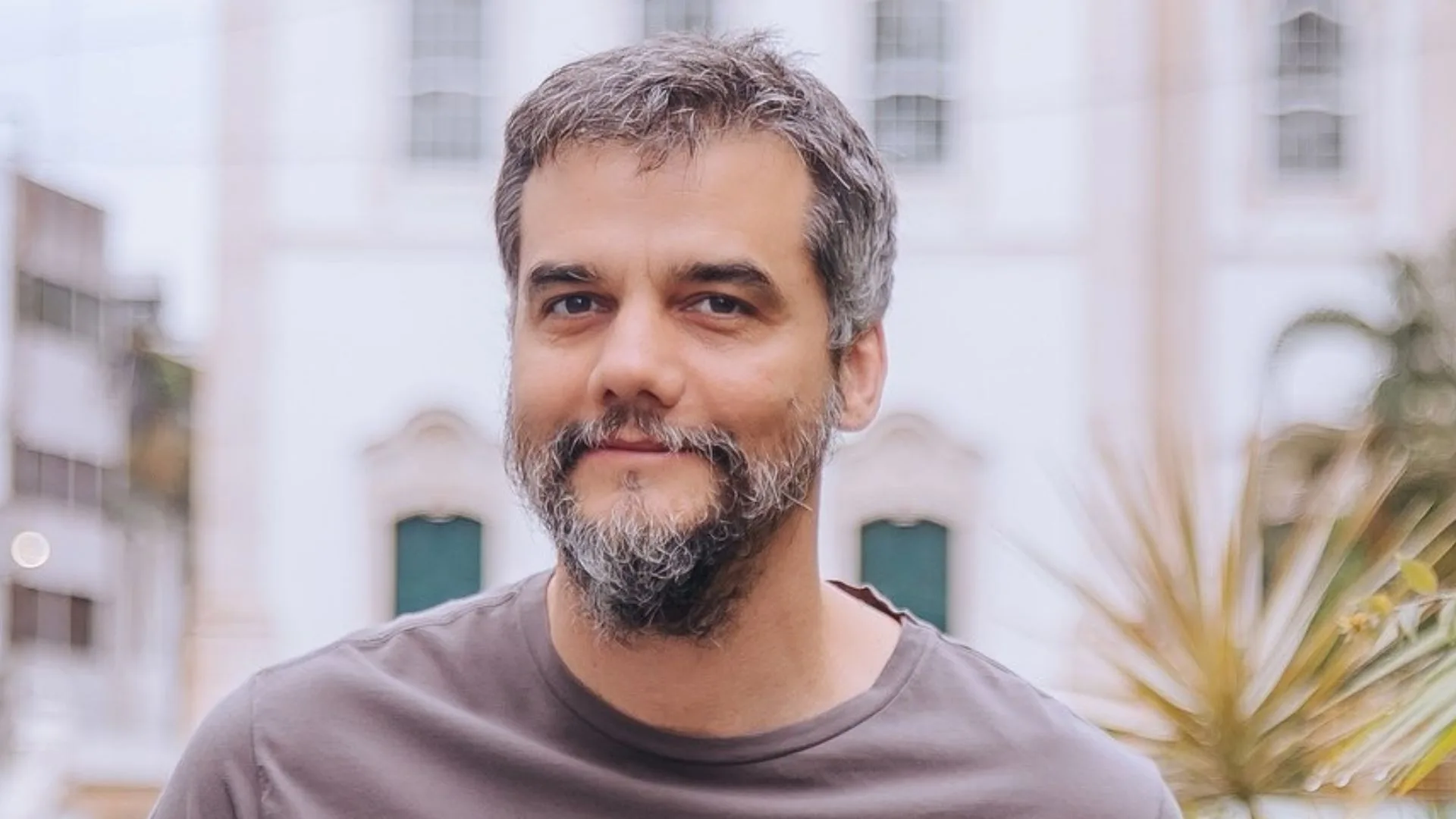 Wagner Moura explica por que prefere não ter redes sociais