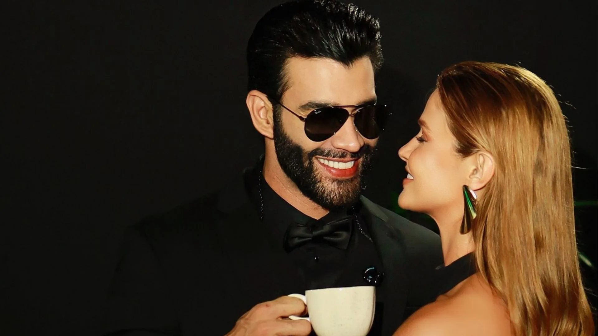 Andressa Suita exibe Gusttavo Lima cantando de manhã: “Despertador”