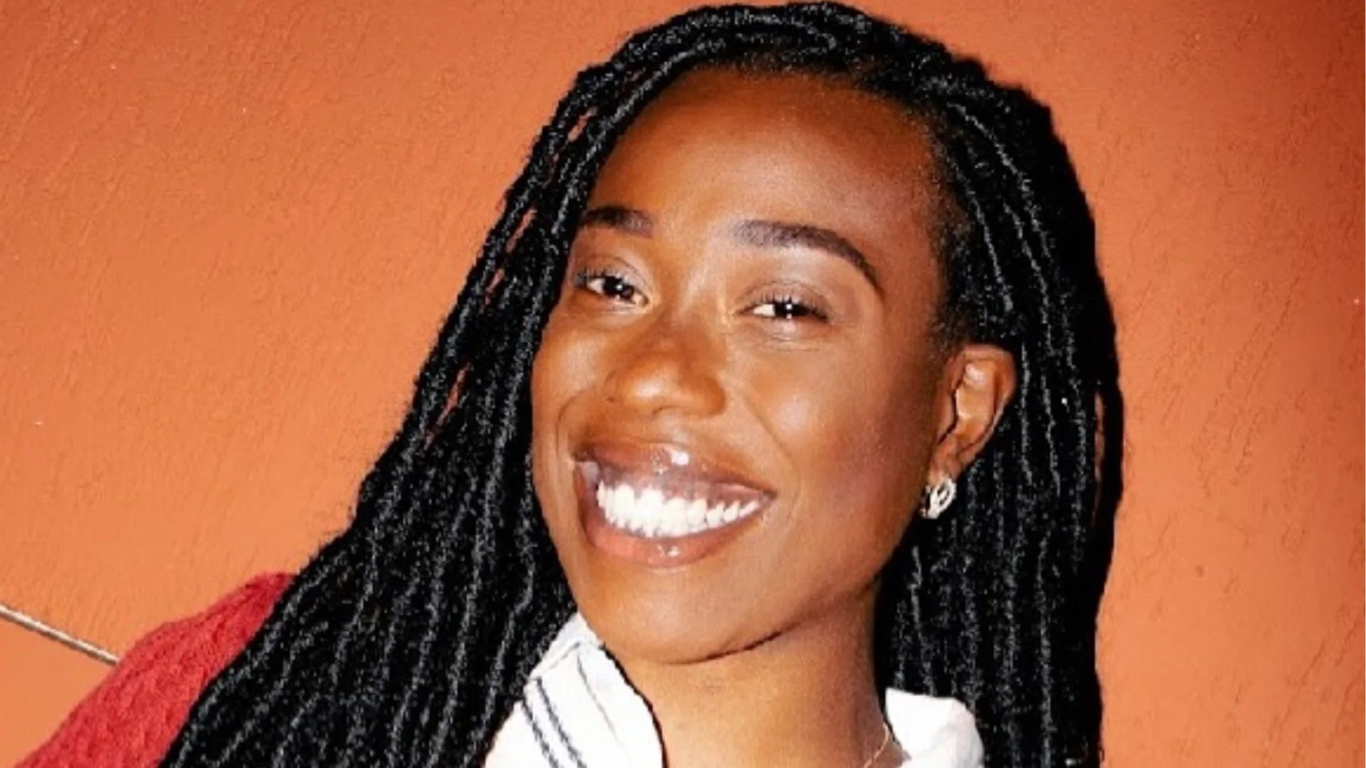 Influenciadora que criticou atendimento em Salvador se desculpa