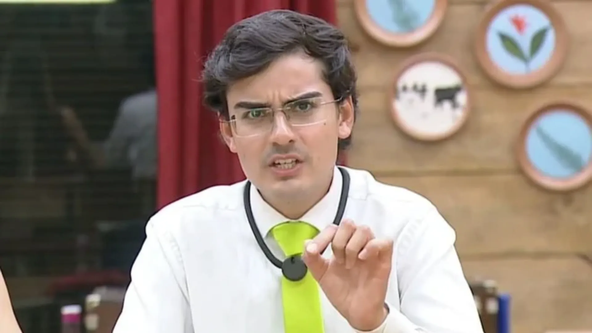 A Fazenda 17: Dudu Camargo retorna à sede e surpreende rivais