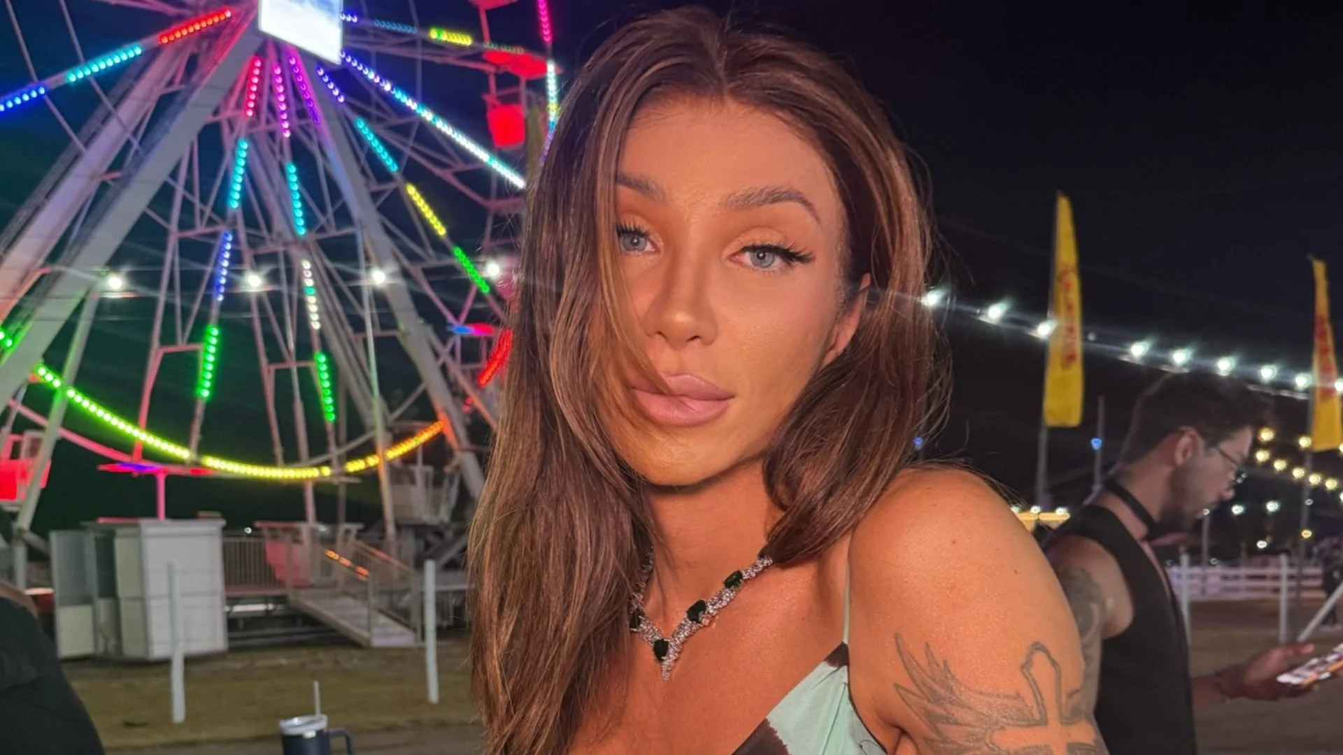 Maya Massafera diz que gastou quase R$ 5 milhões em cirurgias de transição