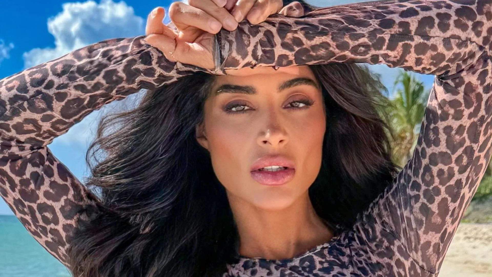 Aline Campos explica mudança em nome artístico e choca