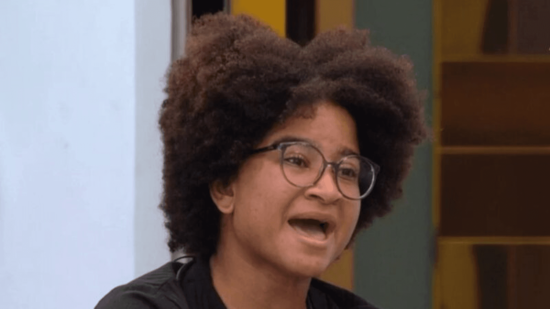 Milena critica postura de Jonas após confusão com Paulo Augusto