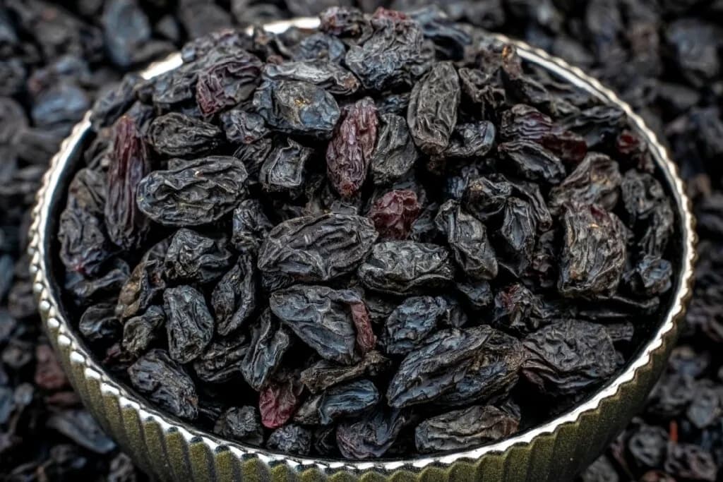 Uva-passa: veja os benefícios surpreendentes para a saúde