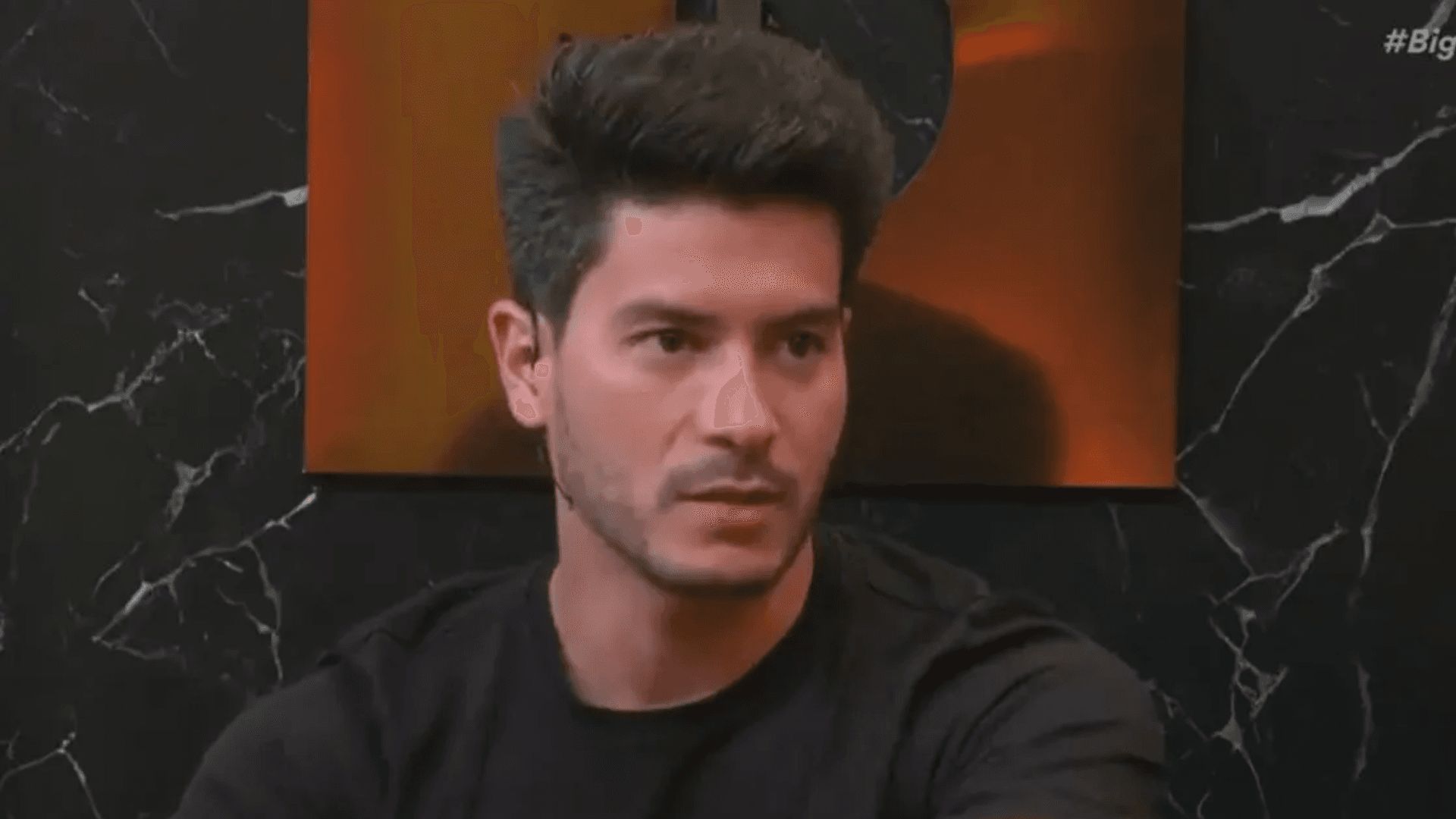 Arthur Aguiar causa polêmica ao alfinetar grupo de Ana Paula