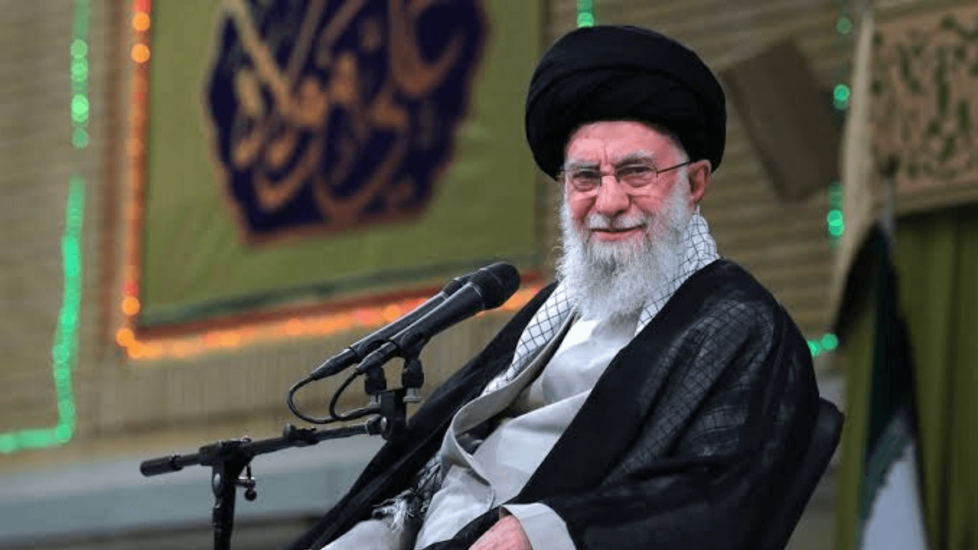 Plantão da Globo anuncia morte de Ali Khamenei após ataque dos Estados Unidos