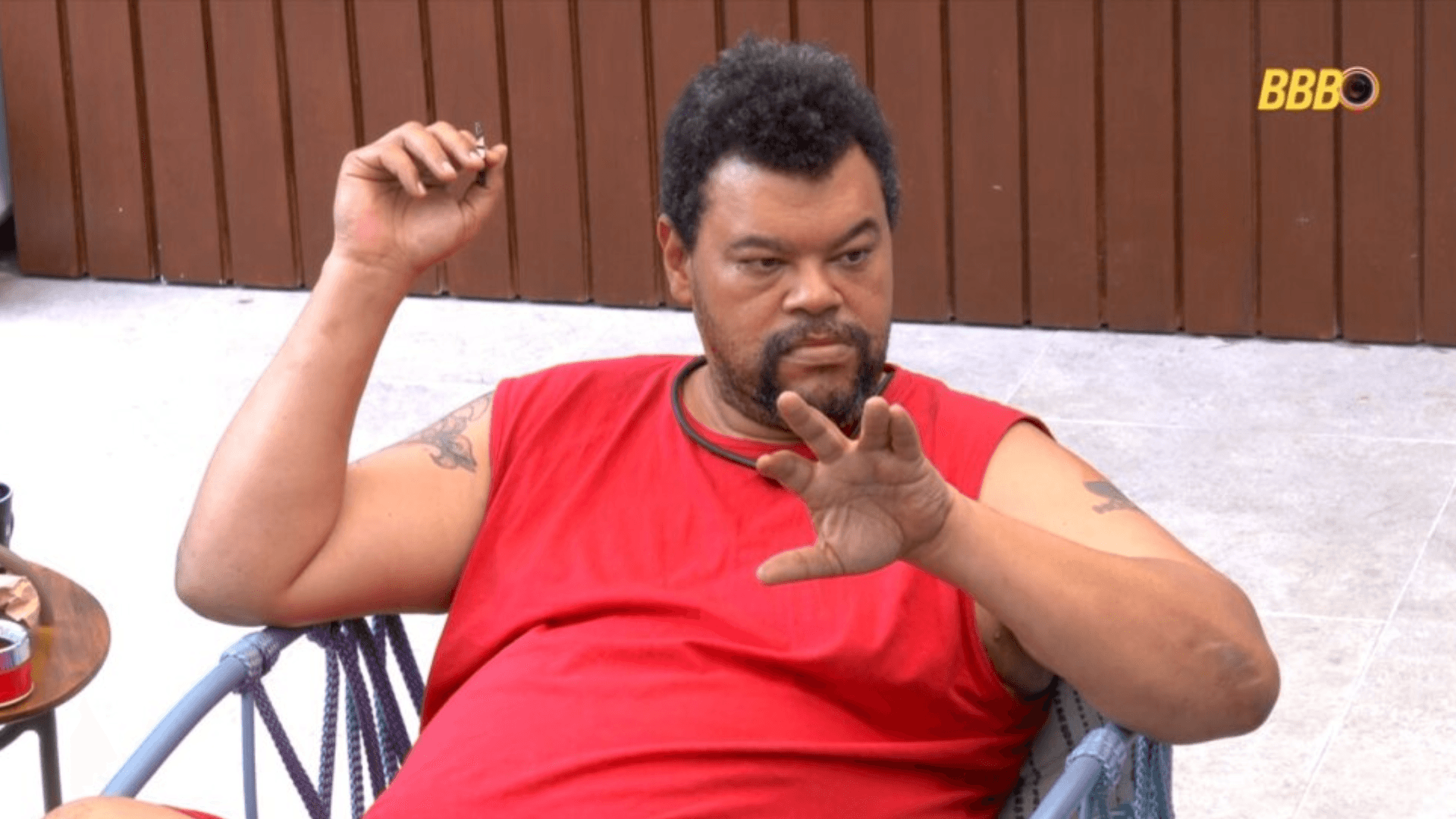 Babu se estranha com Chaiany e dispara: “Me bota no paredão”