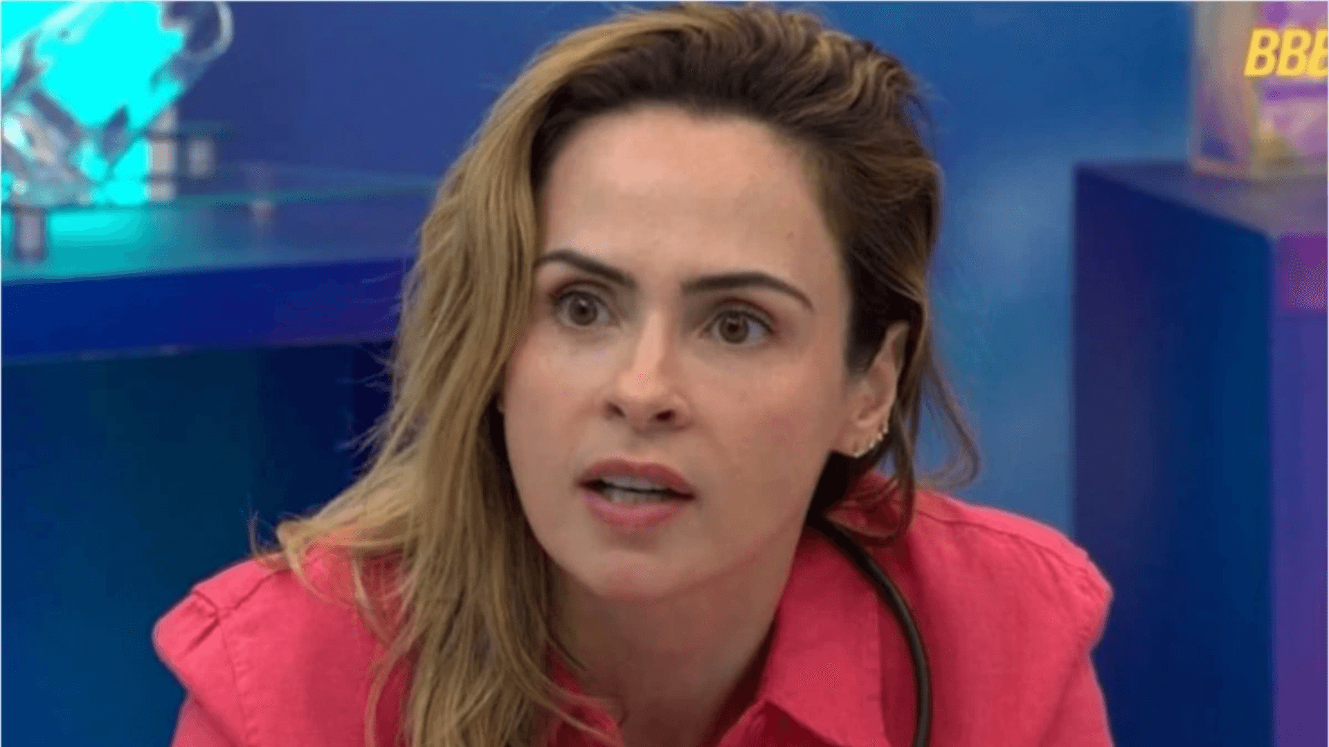 Ana Paula e Milena entram em debate político: “Lado oposto”