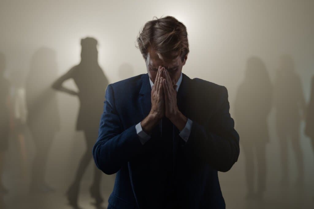 7 sinais para reconhecer um red pill nas redes e nos relacionamentos