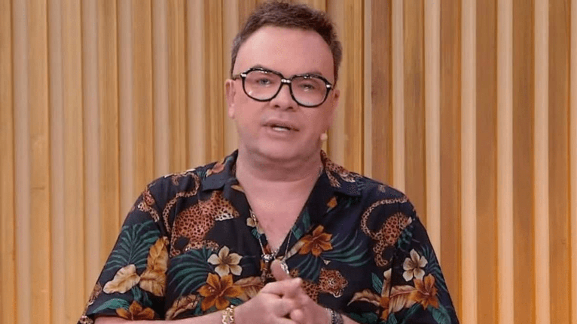 Felipeh Campos é internado com dengue e atualiza estado de saúde nas redes