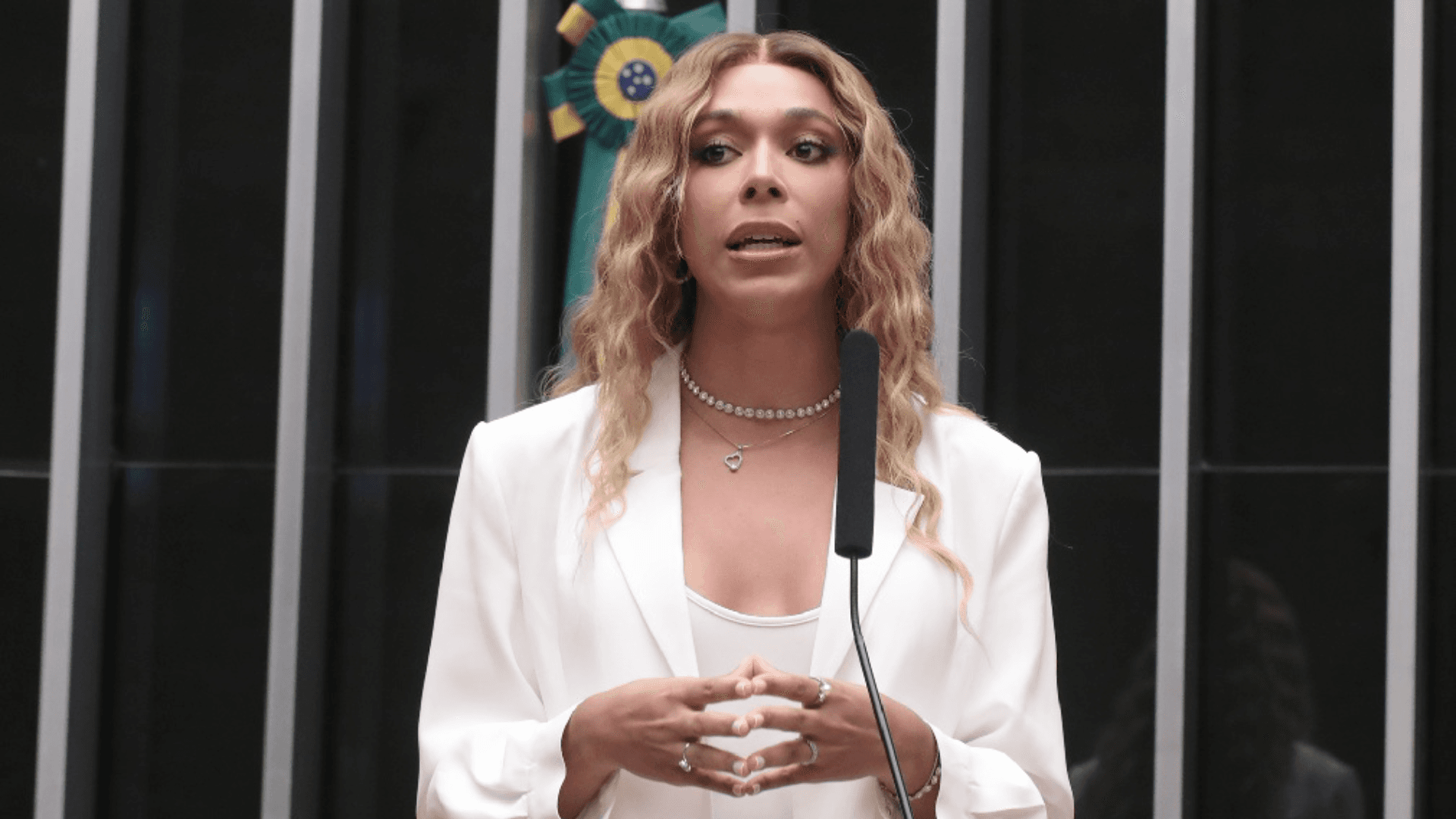 Erika Hilton pede a prisão de Ratinho após falas em programa