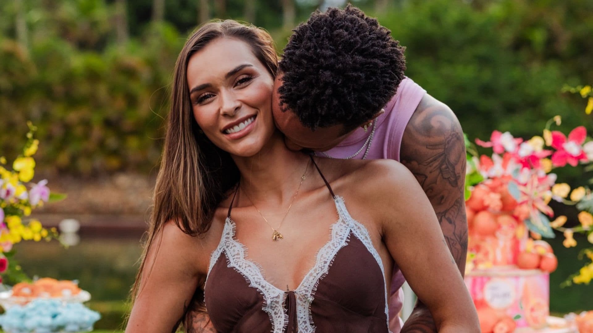 Tainá Castro e Éder Militão revelam sexo do primeiro filho do casal
