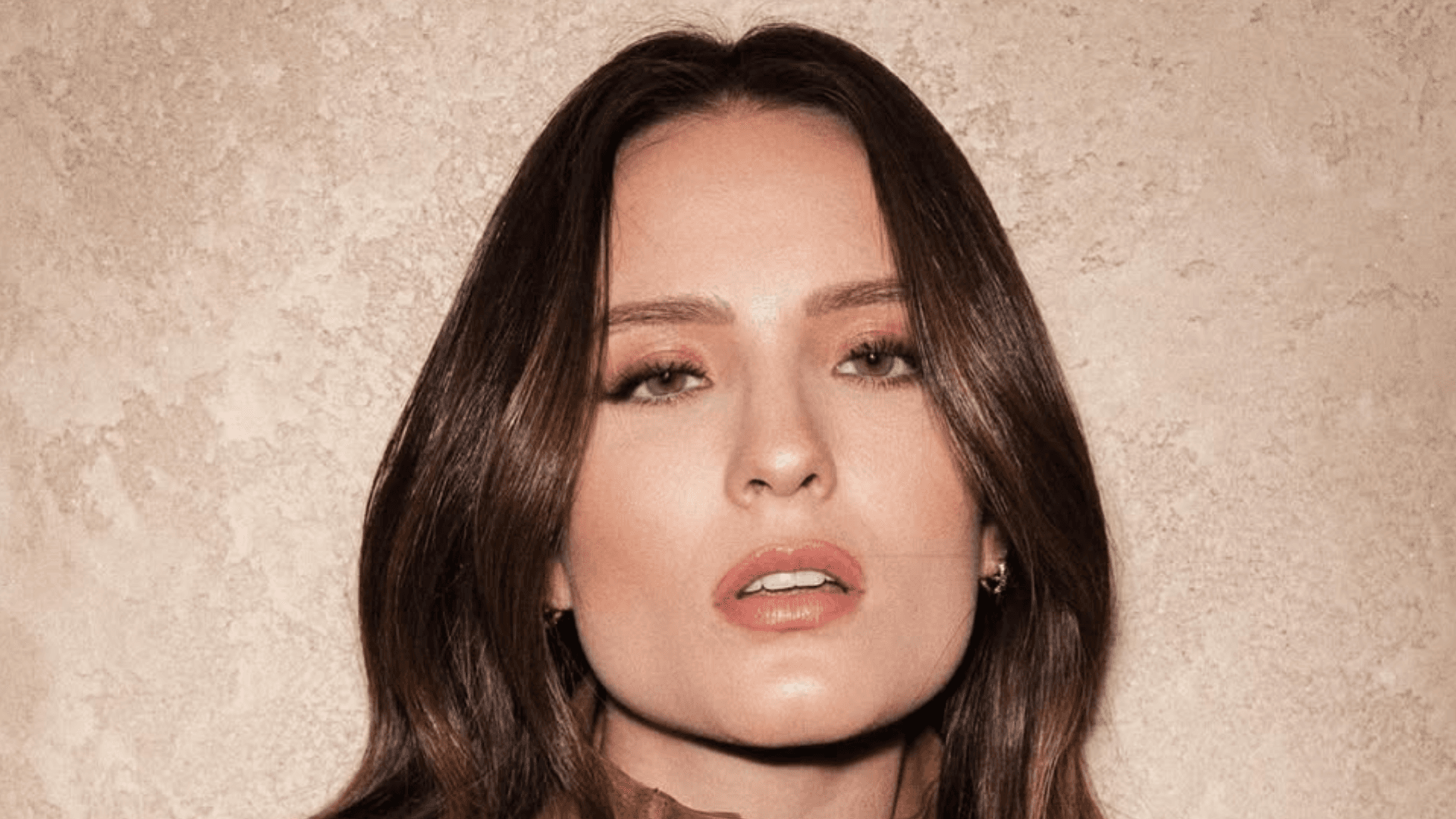 Larissa Manoela recorda acidente durante gravação de novela: “Quase morri”