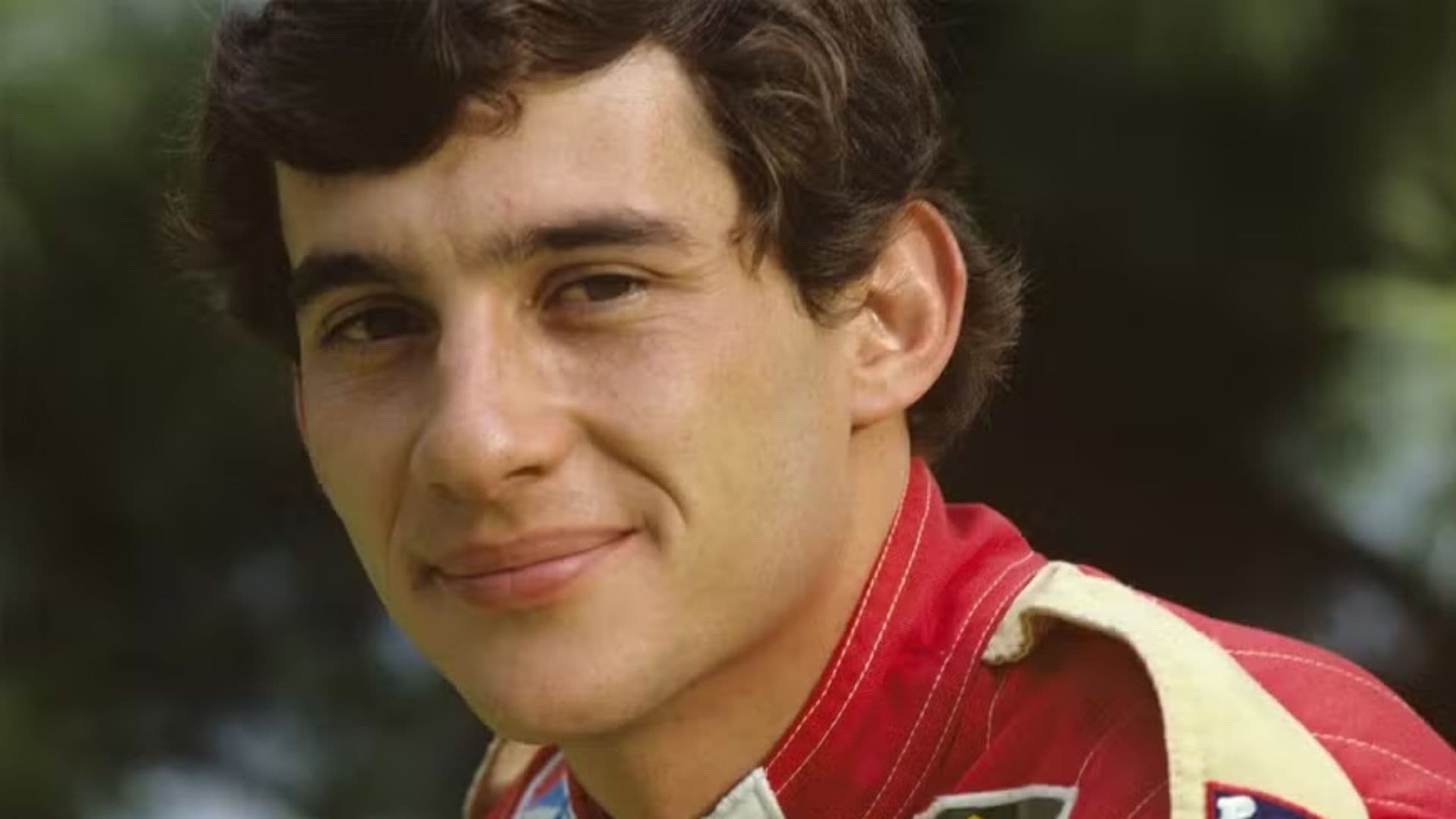 Relembre: Há 32 anos, o Brasil perdia o ídolo das pistas, Ayrton Senna