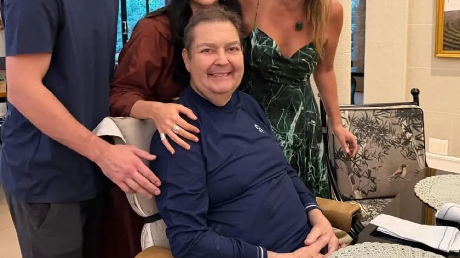 Faustão surge celebrando aniversário do filho caçula em novo registro