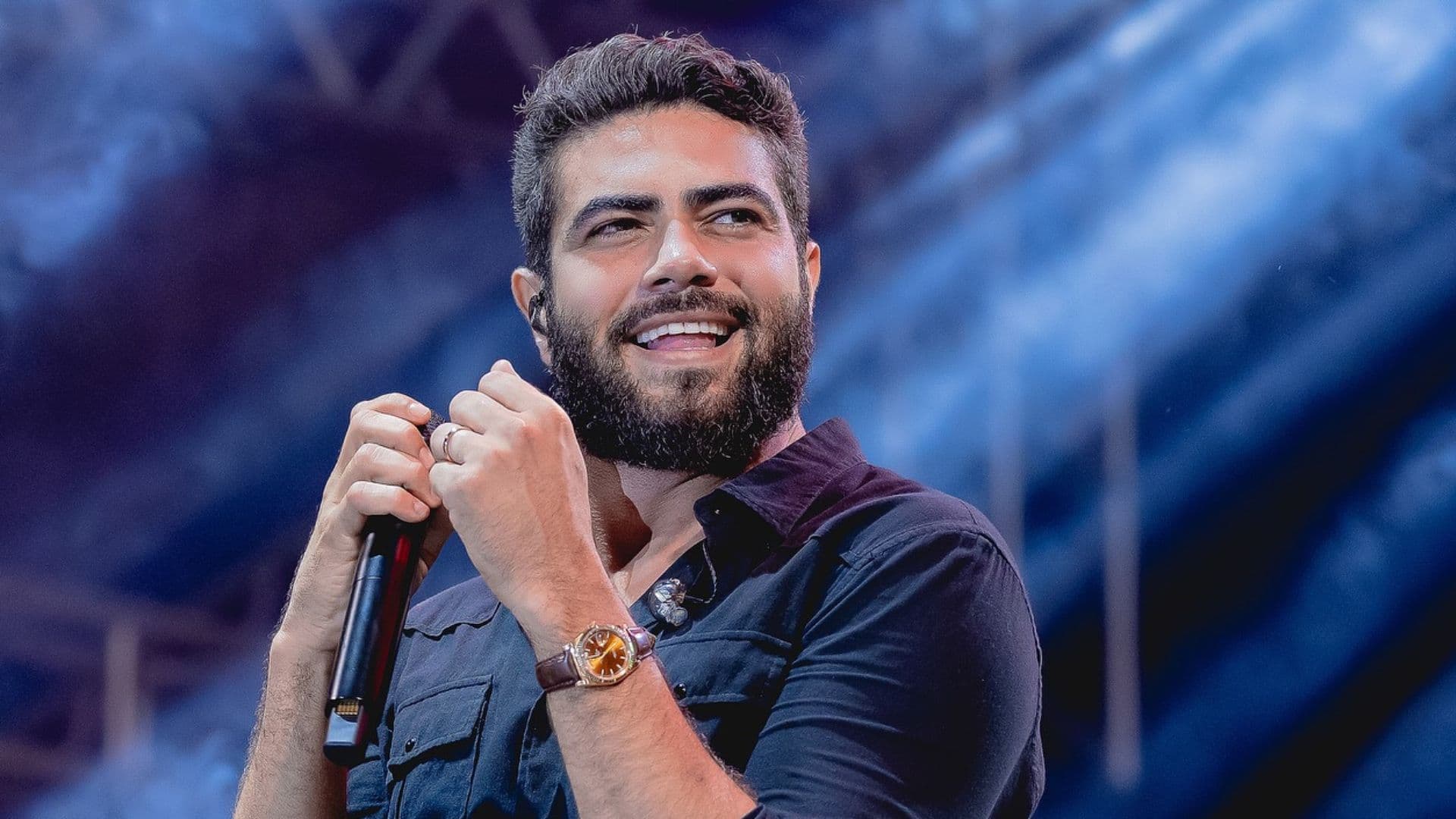 Henrique, da dupla com Juliano, completa 37 anos e viraliza ao com dancinha