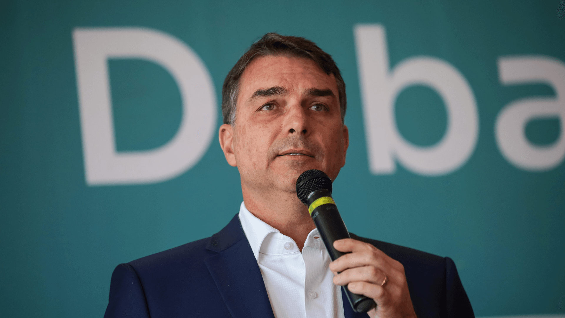 Em convenção do PL, Flávio Bolsonaro lança candidatura à Presidência da República