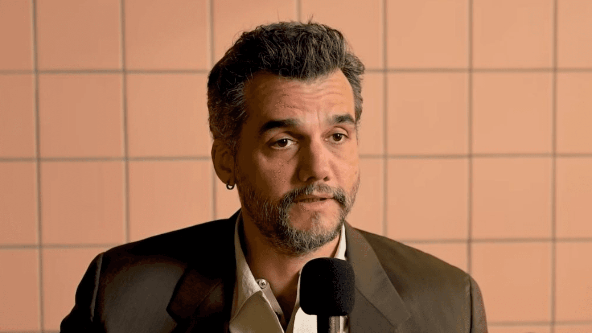 Wagner Moura atribui conquista de papel em Hollywood ao sucesso de “O Agente Secreto”