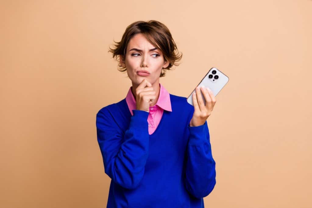 Do grupo de WhatsApp ao contrato verbal: 6 situações do dia a dia que podem virar problema jurídico