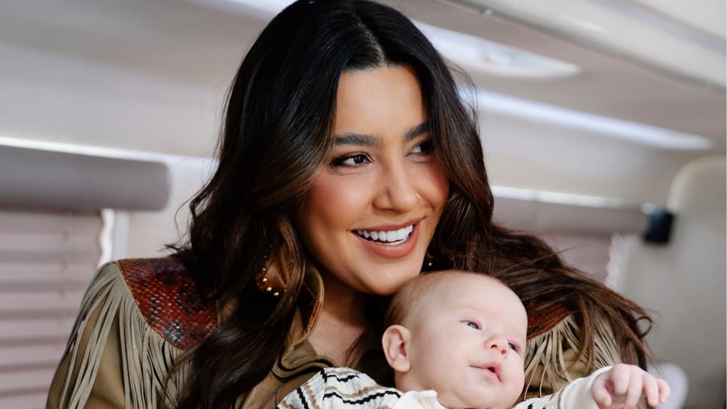 Lauana Prado mostra rosto do filho, Dom, pela primeira vez: “Maior amor que já senti”