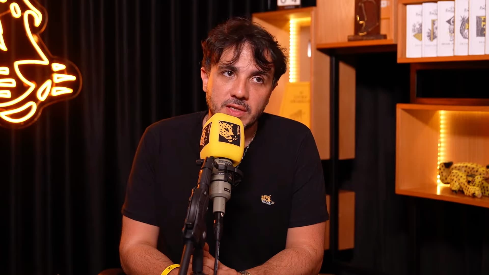 Renan Santos prevê vitória de Flávio e diz que não irá apoiar ninguém no 2º turno