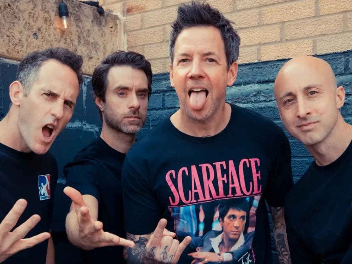 Simple Plan volta ao Brasil em maio com três shows e line-up recheado de bandas