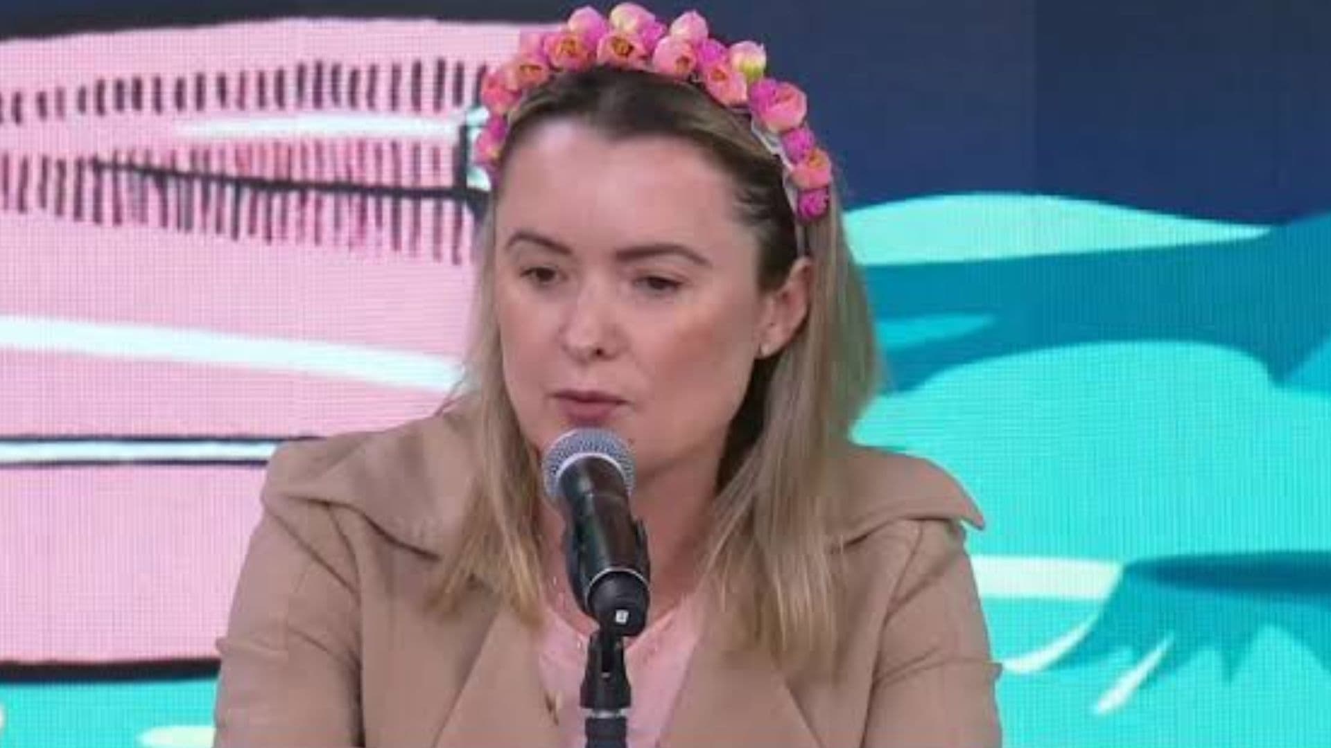 Júlia Zanatta comemora recorde de votos em Santa Catarina segurando chicote: “Dando de relho”