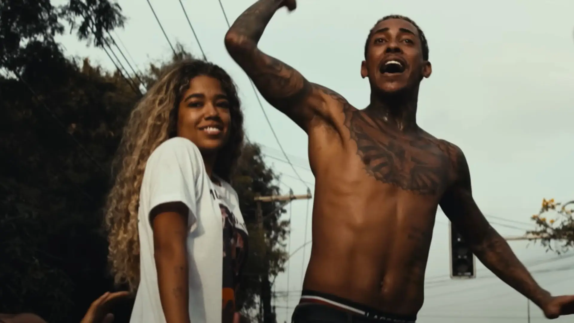 MC Poze lança clipe como desabafo após prisão e divide opiniões