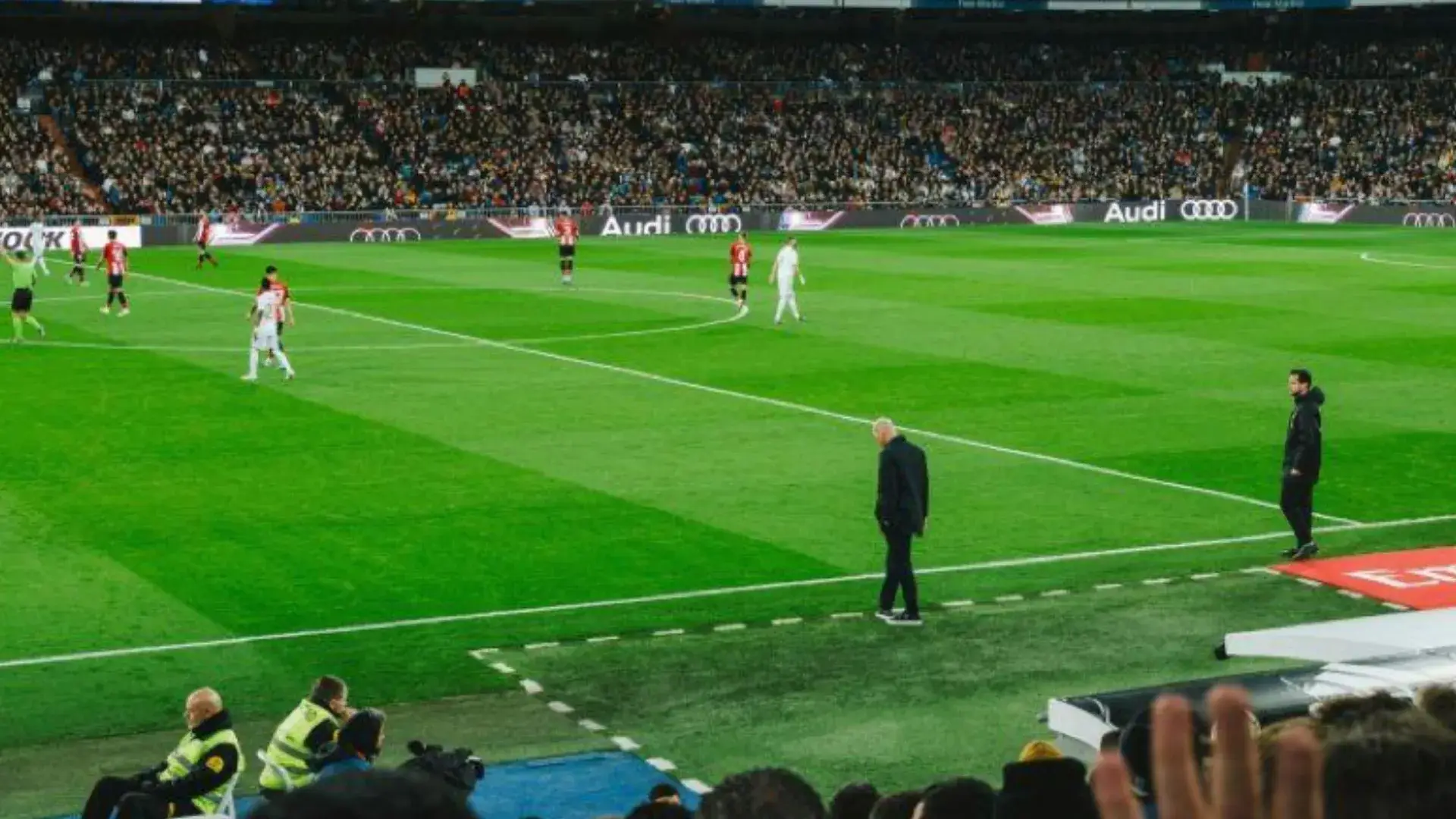 A disputa de Cristiano Ronaldo e Messi pelo milésimo gol