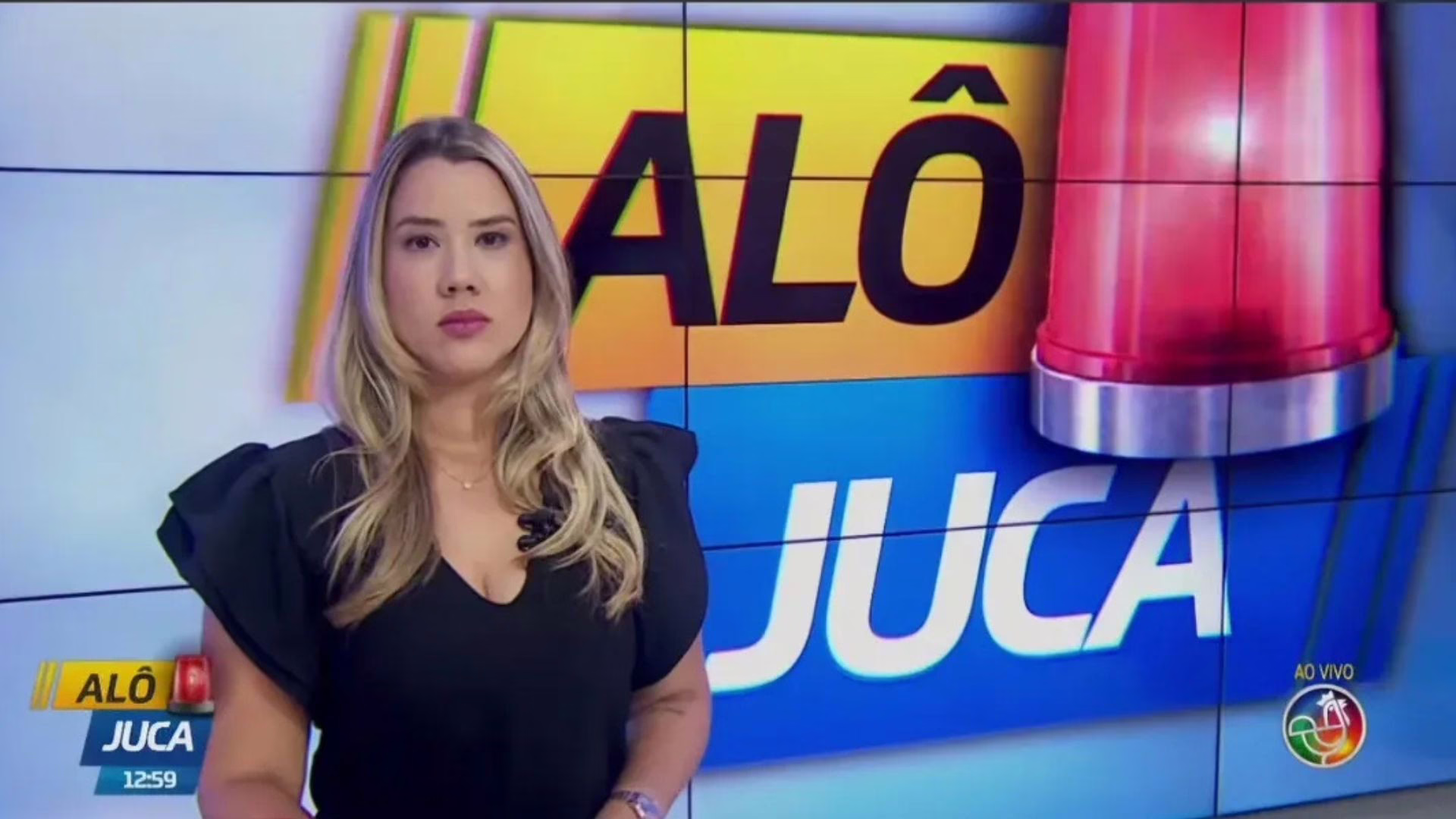 Jornalista é atacada por formigas durante reportagem ao vivo