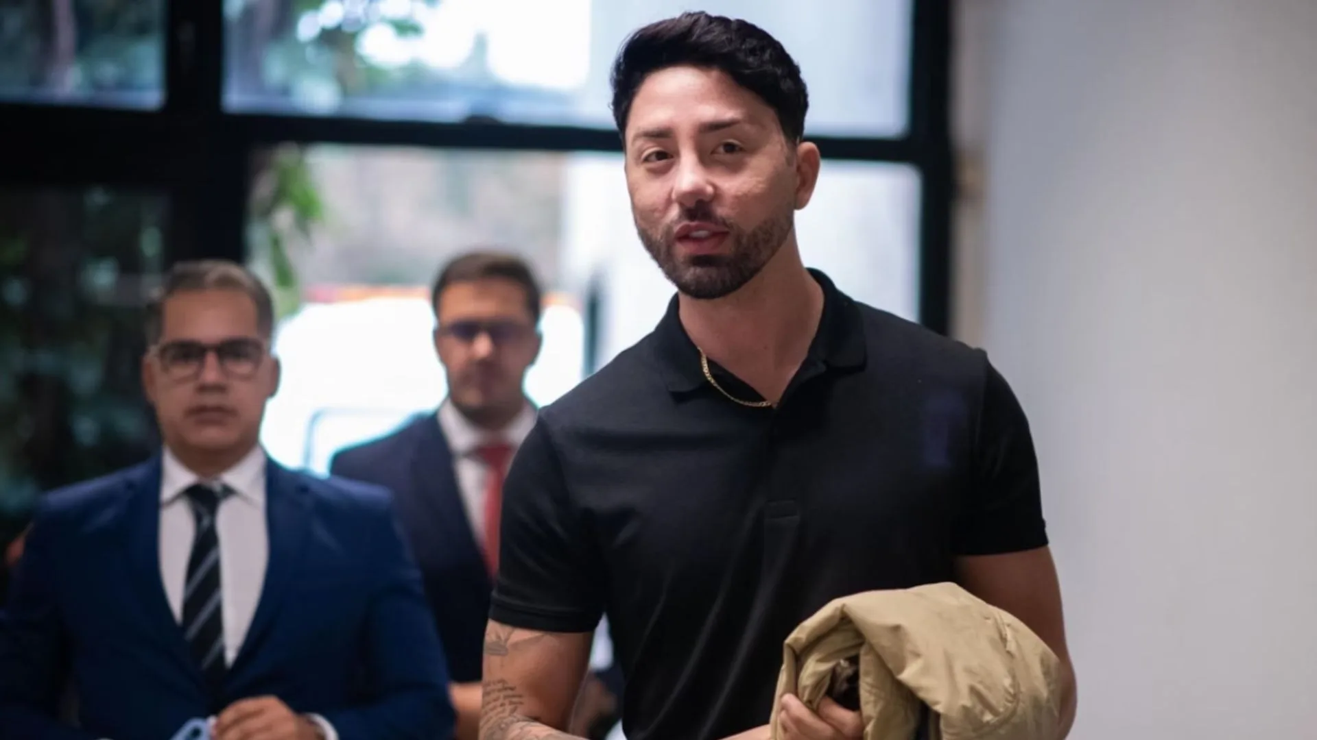 Rico Melquiades conta detalhes de harmonização íntima