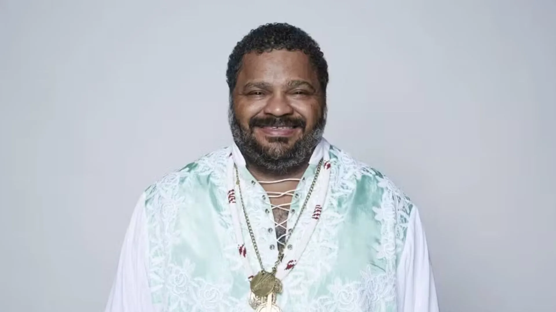 Pela primeira vez, filho de Arlindo Cruz fala sobre a morte do pai