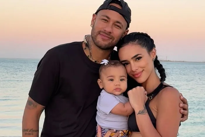 Bruna Biancardi apaga foto de Mavie com filha de Neymar e revela motivo