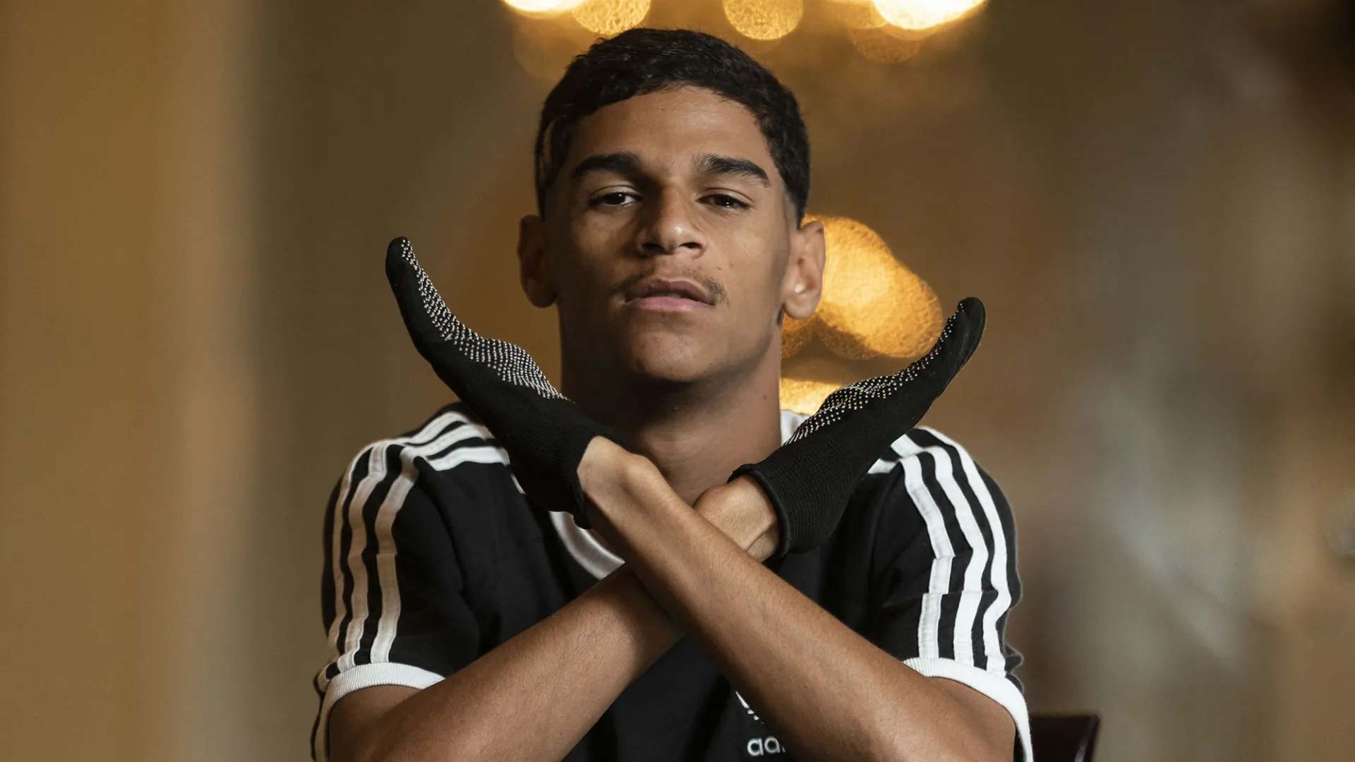 Luva de Pedreiro é internado em hospital sem previsão de alta