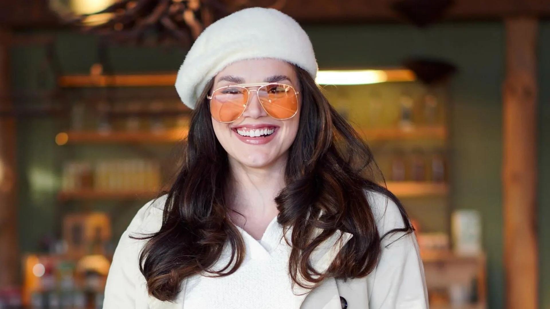 Maquiadora se transforma em Mateus, da dupla com Jorge