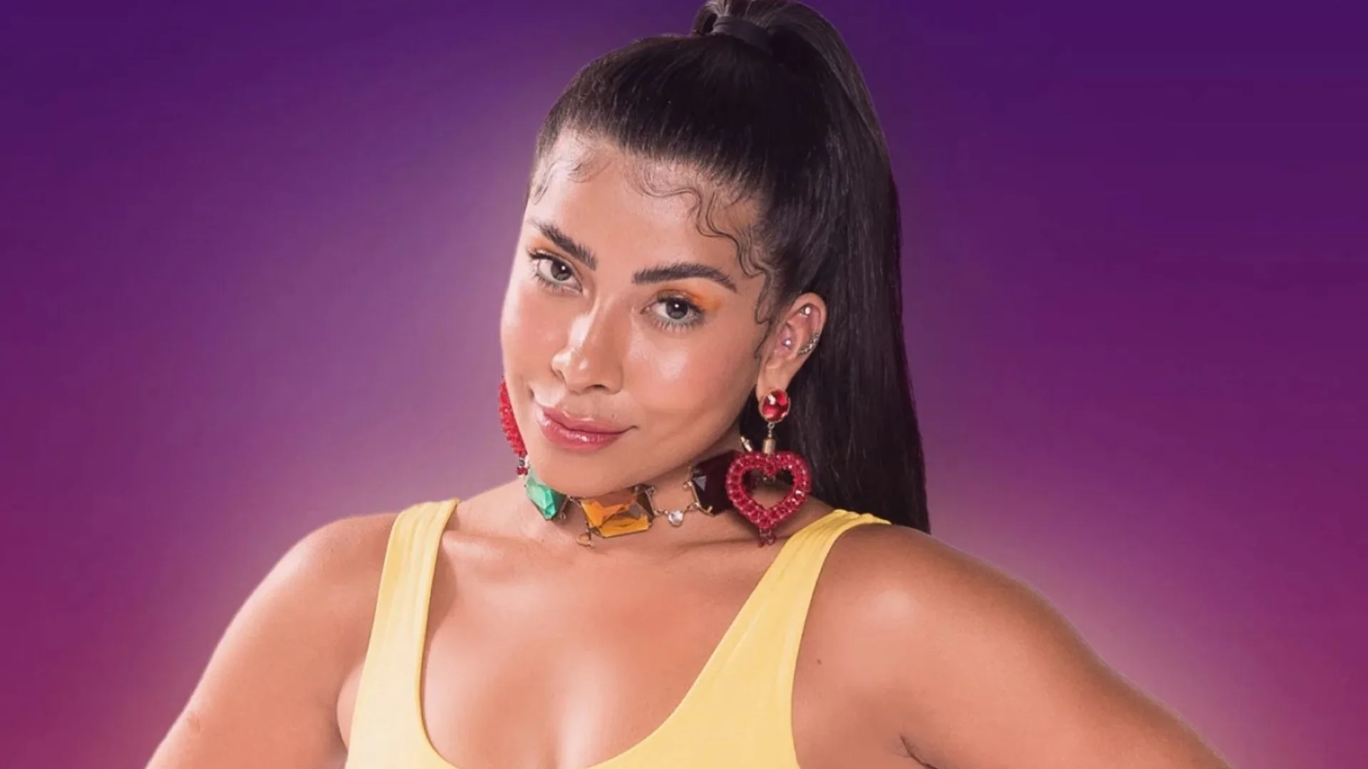 Ingrid Ohara leva robô humanoide para passeio em comunidade