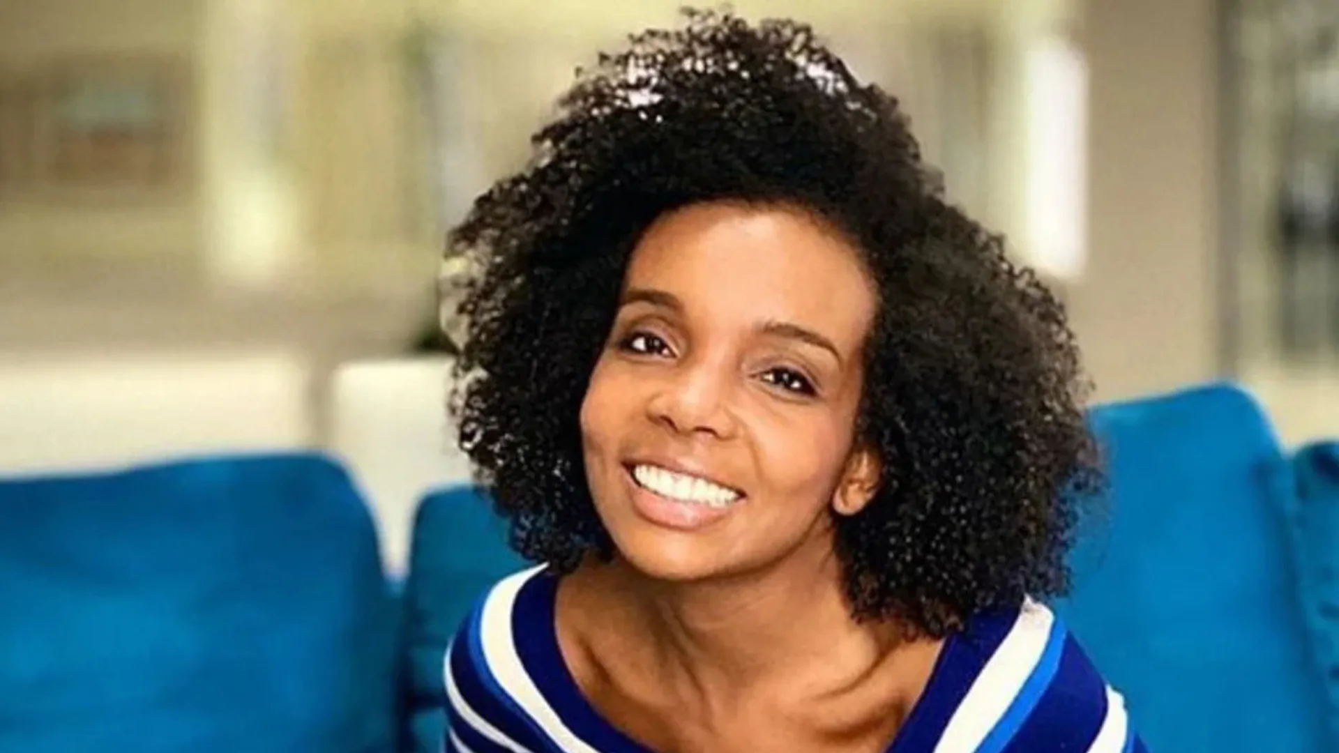 Thelma Assis alerta sobre os riscos do consumo de bebidas adulteradas com metanol