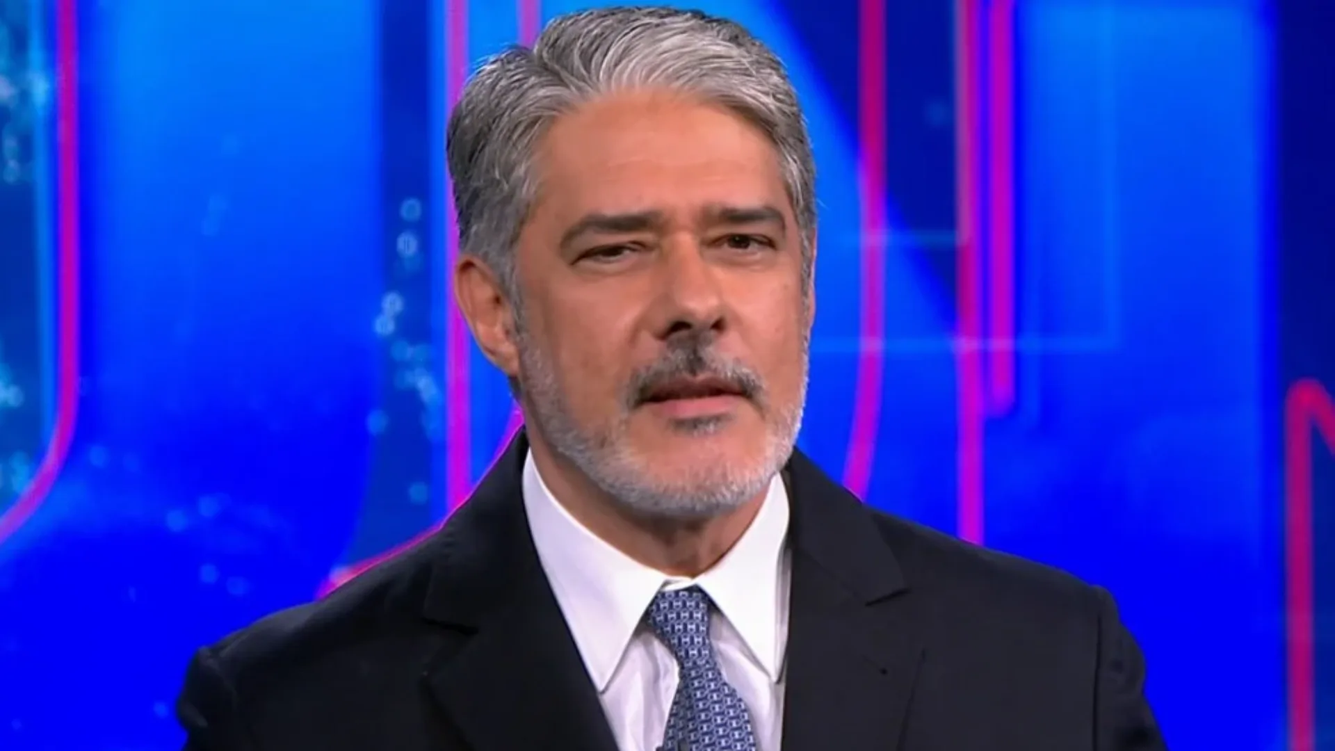 Ao vivo, William Bonner detalha sua saída do Jornal Nacional